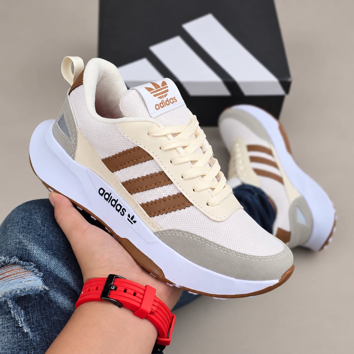 DEPORTIVO RUNNER hueso con café